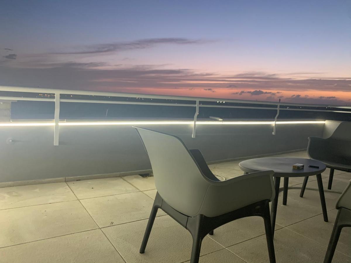 Penthouse Aureliana Attico Con Piscina A Roma公寓 外观 照片