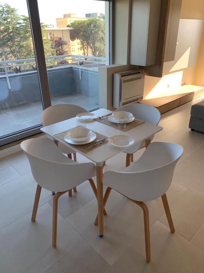 Penthouse Aureliana Attico Con Piscina A Roma公寓 外观 照片